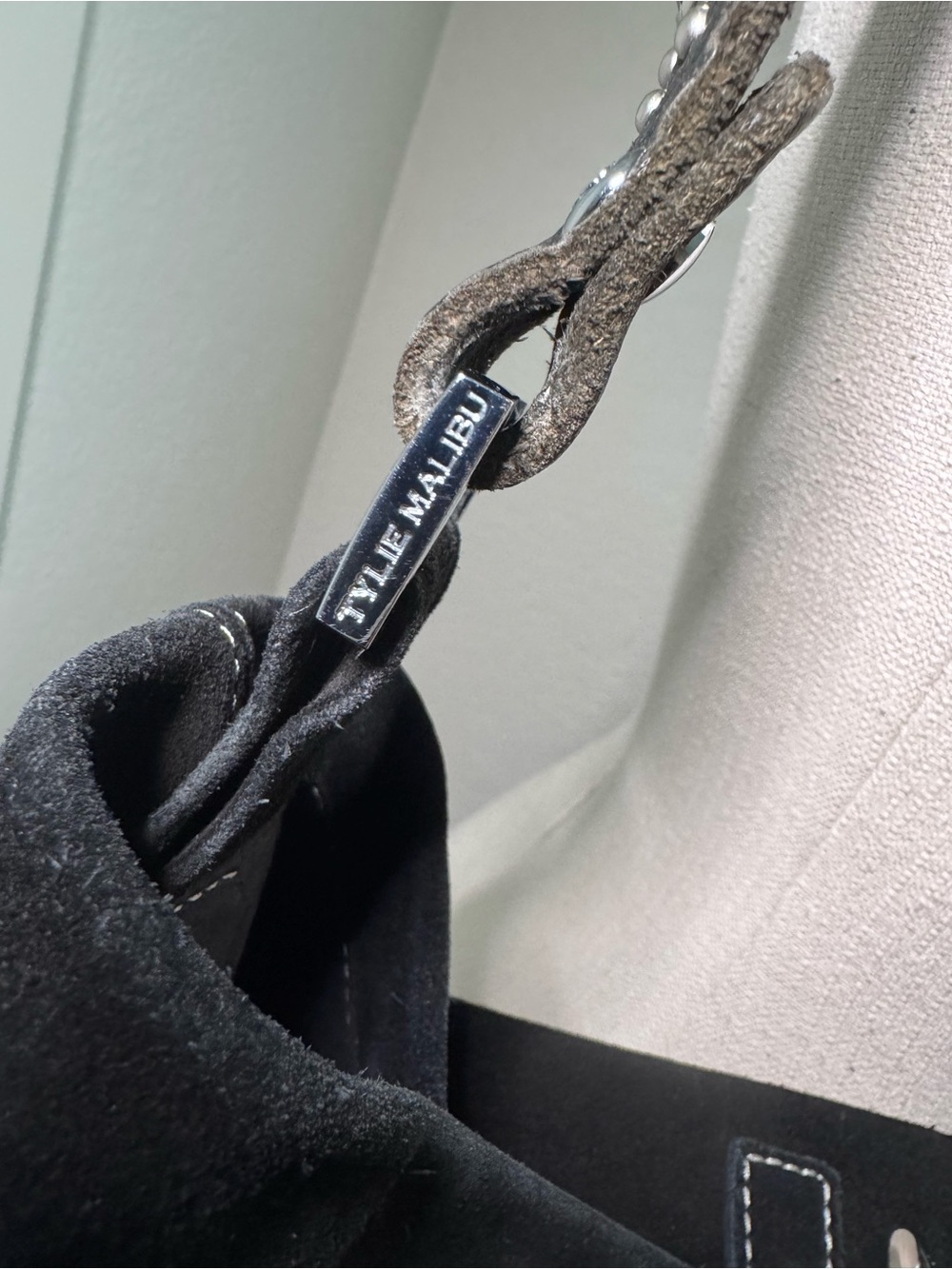 Tylie Malibu Black Studded Strap Suede Hobo Bag Y2K - Picture 3 of 16
